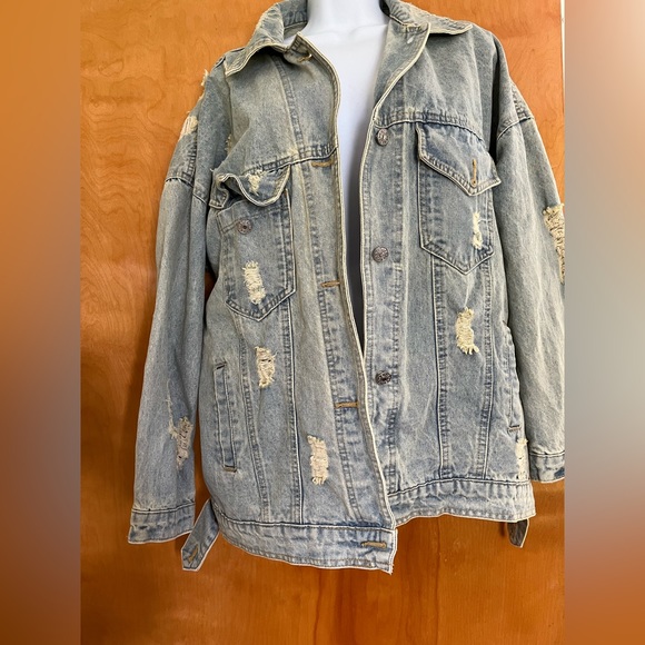 Weird design distressed denim jacket - Picture 3 of 6